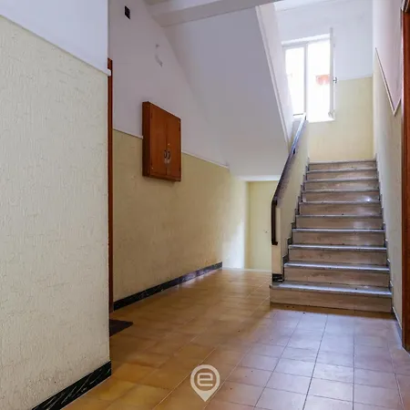 Estay - Blue Bay - Aircon - Wifi - Balcony Apartament *