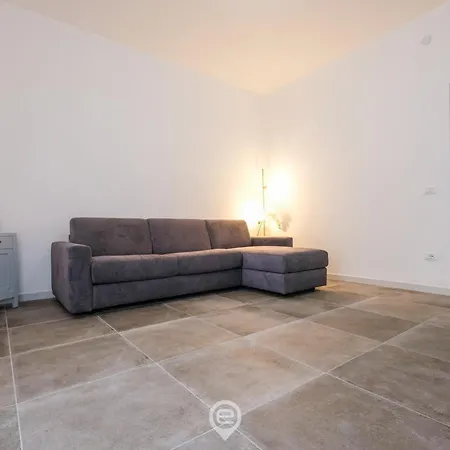 Blue Bay Apartment *